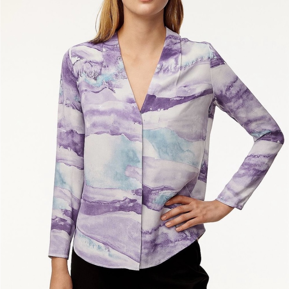 Aritzia Babaton Akris Purple Blue Watercolor Blouse Size XS